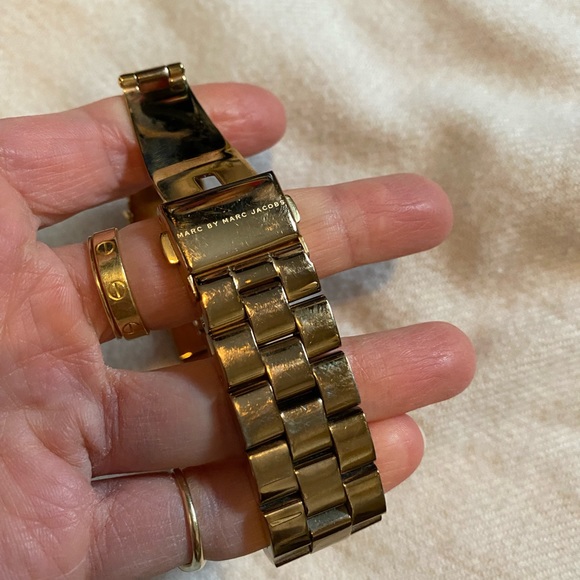 Marc Jacobs rose gold quartz watch - Picture 4 of 7
